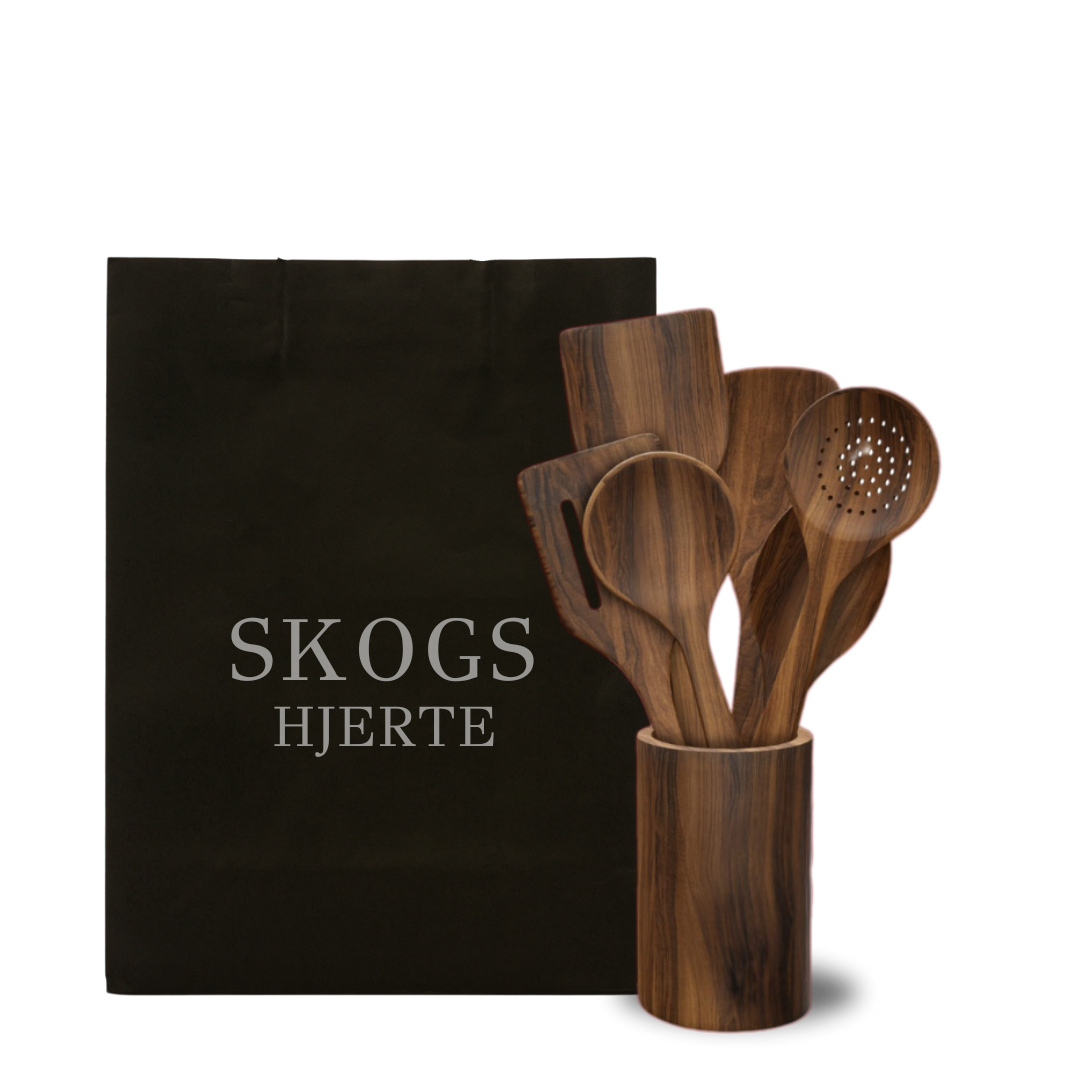 Skogshjerte Kjøkkenset- 100 % tre og skandinavisk design